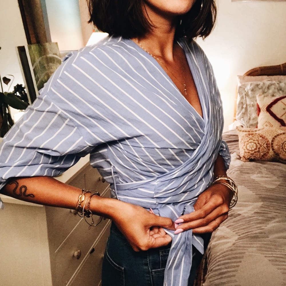 Blue striped tie top